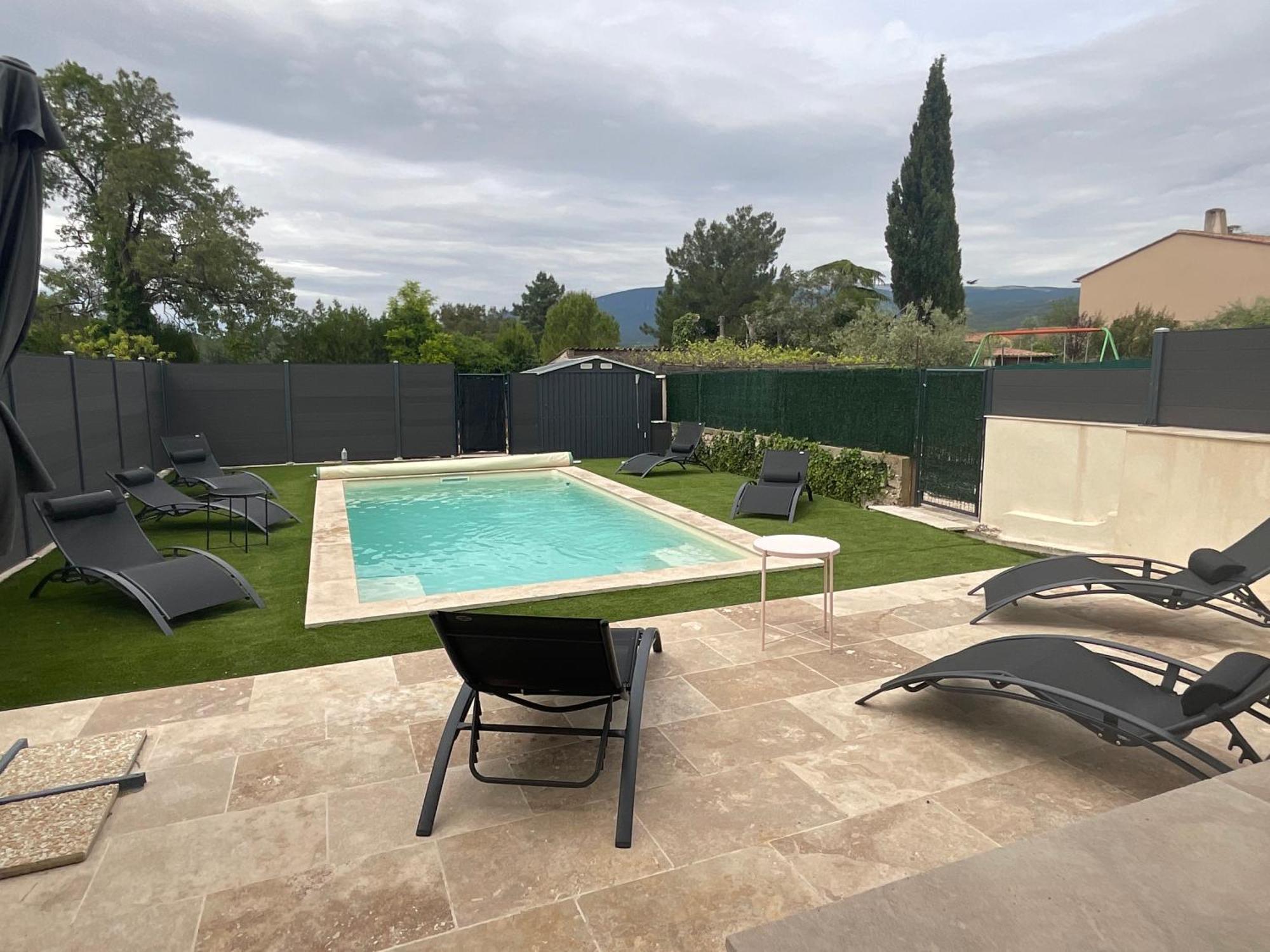 Gîte au pied du Ventoux Villes-sur-Auzon Extérieur photo